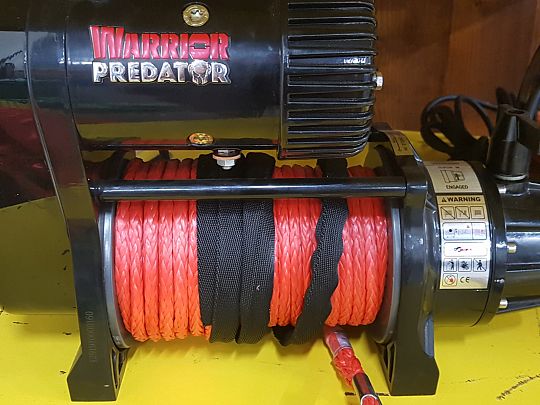 Industrial winches 02.jpg
